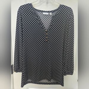 Black & White Polka dot New York & Company blouse size XL
